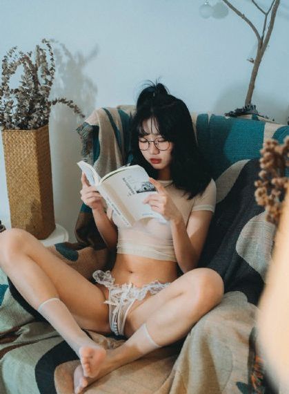 欧美时尚英文店名_4K免费在线观看